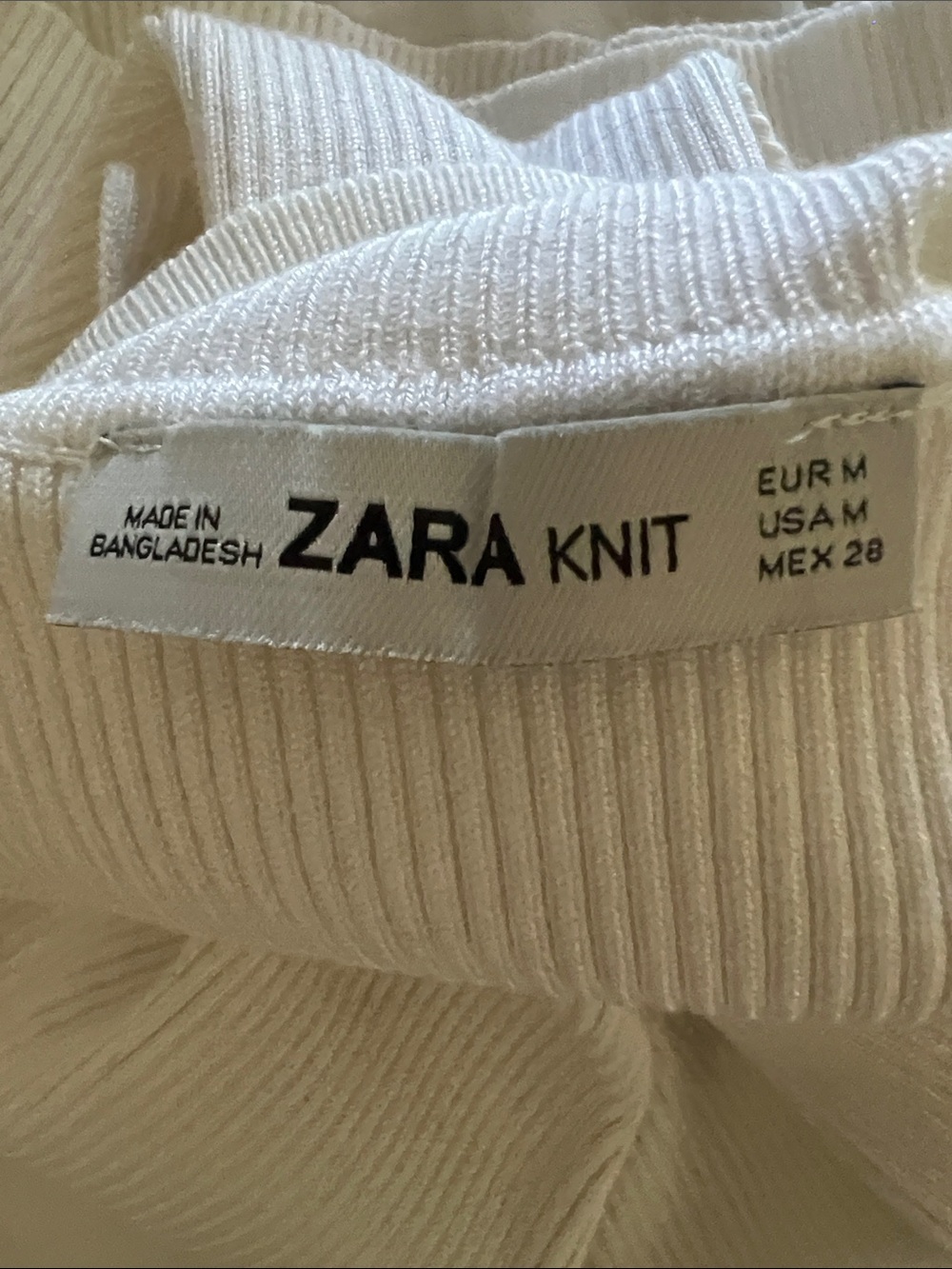 Zara White Ribbed High-Neck Tank - Picture 2 of 3